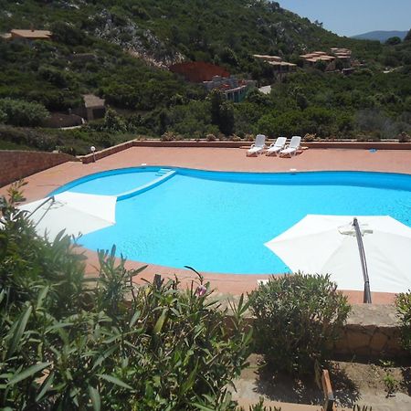 Villini Cala Del Sole - Infinityholidays Costa Paradiso Luaran gambar
