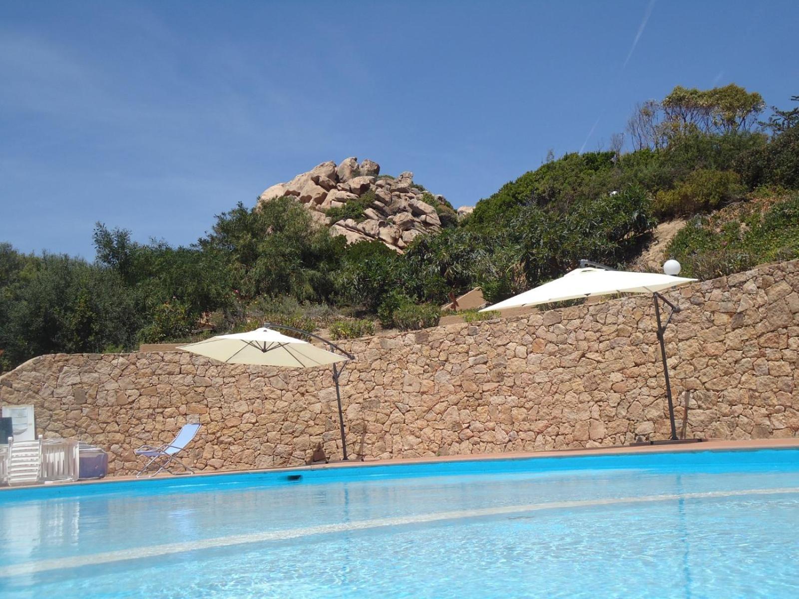 Villini Cala Del Sole - Infinityholidays Costa Paradiso Luaran gambar